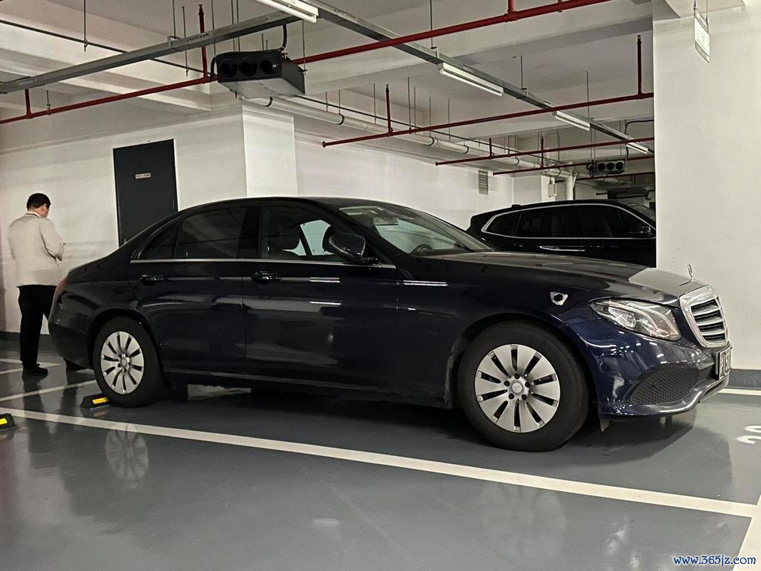w213e200外匯車-賓士W213 E200外匯車進口性能與專業優勢解析