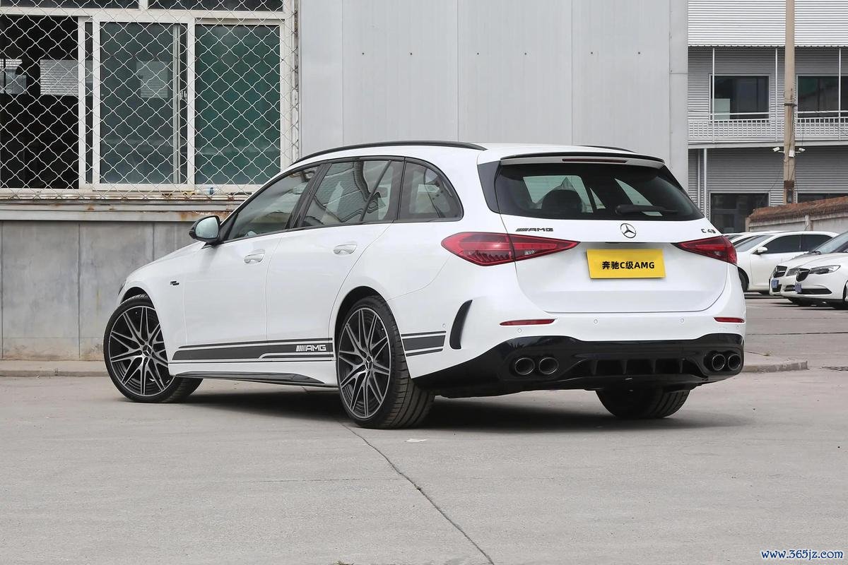 c43外匯車專業剖析Mercedes-AMG C43外匯車性能優勢與購車指南
