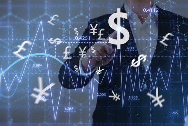 台北外匯引擎：2024市場動盪如何避險？揭資金安全與高收益關鍵策略